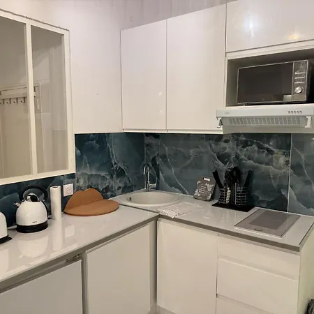 Marche Aux Fleurs - Premiere Conciergerie Apartment